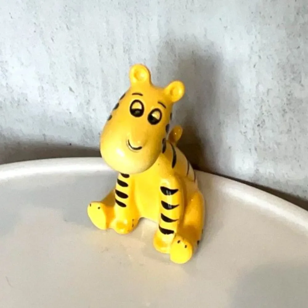 Vintage Tigger figurine Beswick England perfect condition